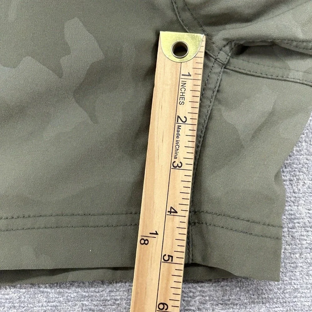 prAna Halle Standard Fit Shorts 6/05 Sage Camo Casual Stretch Outdoor